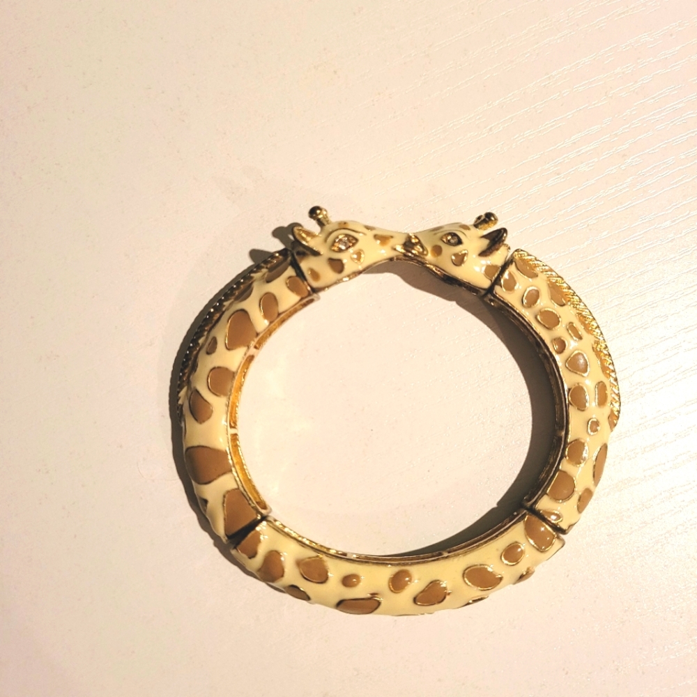 Gold Giraffe Bracelet